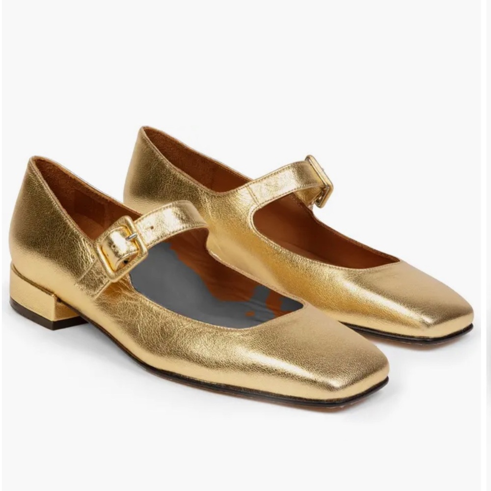 Penelope Chilvers Mary Jane Gold Metallic Low Pumps 38=7
